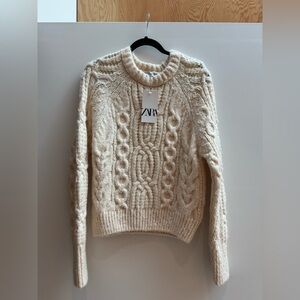 Zara - Chunky Knit Sweater | Size Medium